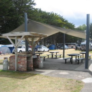 Tolaga-Bay-Holiday-Park-03