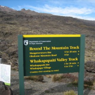 Whakapaapit-Valley-Track-01