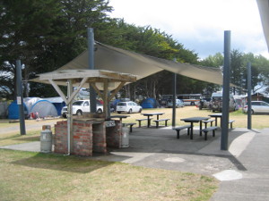 Tolaga-Bay-Holiday-Park-03.JPG